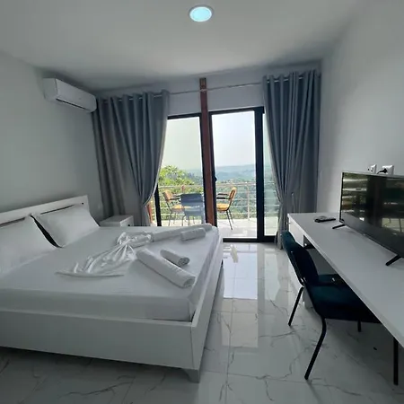 Restorant Xheni Hotel