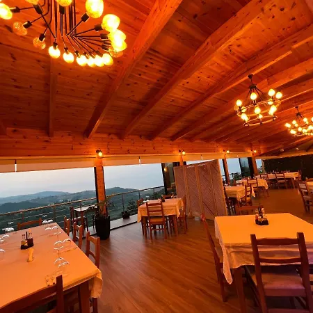 Restorant Xheni Otel 4*