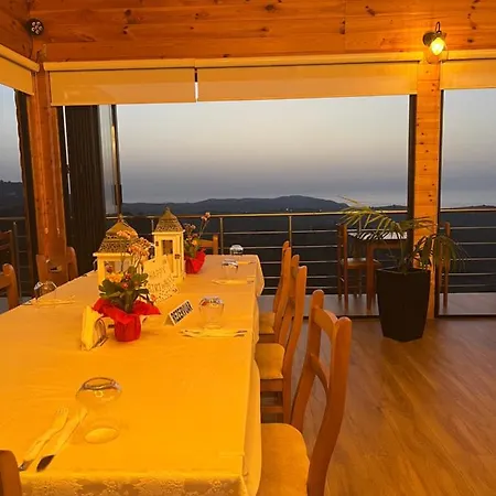 Restorant Xheni Dıraç