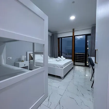 Restorant Xheni Hotel Draç